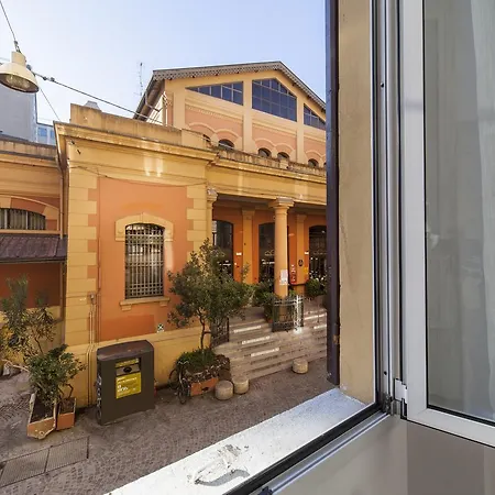 La Cineteca Bed & Breakfast *